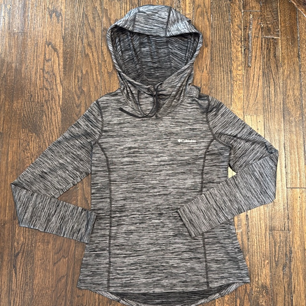 Columbia Gray/Black Heathered Hoodie -ACCEPTING REASONABLE OFFERS